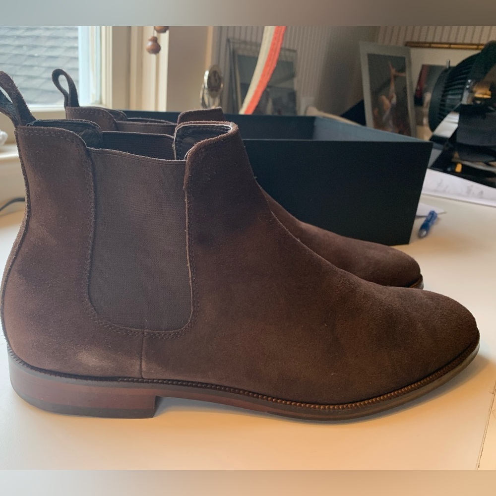 Bloomingdales Men’s Store Chelsea Brown Suede Boots